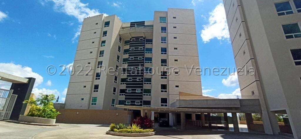 Apartamento en La Lagunita Country Club, Caracas - 1