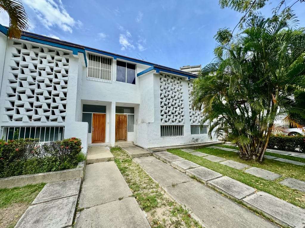 Townhouse en Naiguatá
