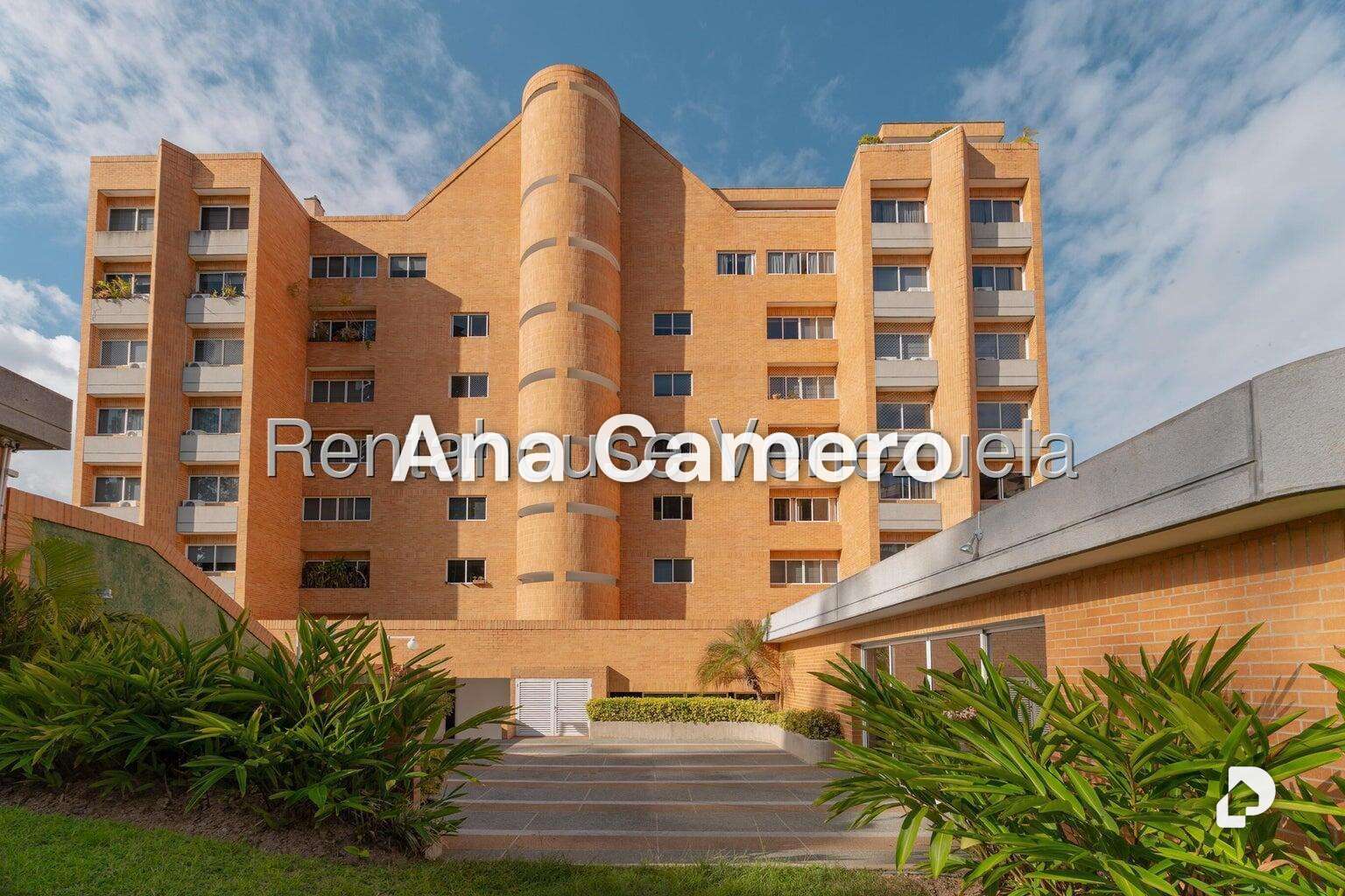 Apartment in Lomas del Sol, Caracas – 1