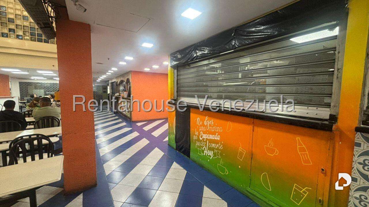 Local comercial en Parroquia La Candelaria, Caracas – 2