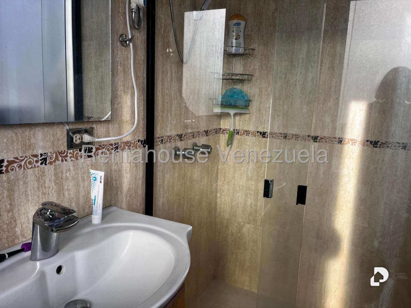 Apartamento en Santa Eduvigis, Caracas – 31