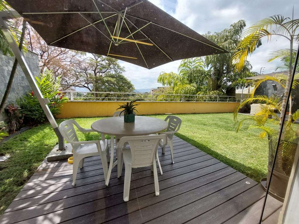Apartamento en Los Palos Grandes, Caracas - 1