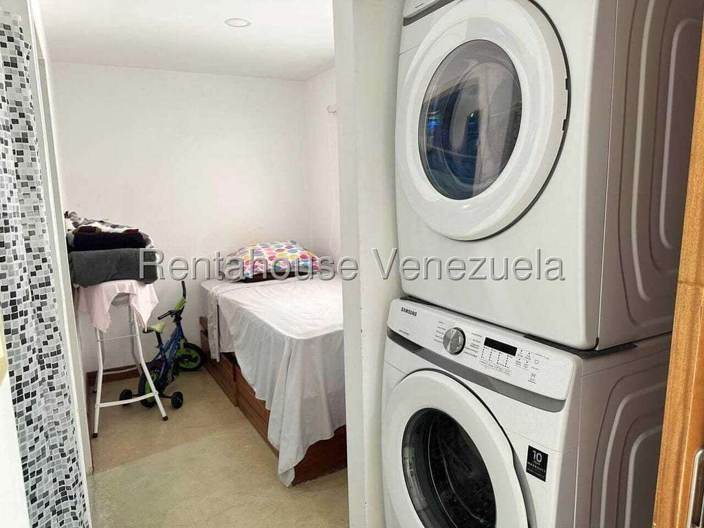 Apartamento en Santa Rosa de Lima, Caracas