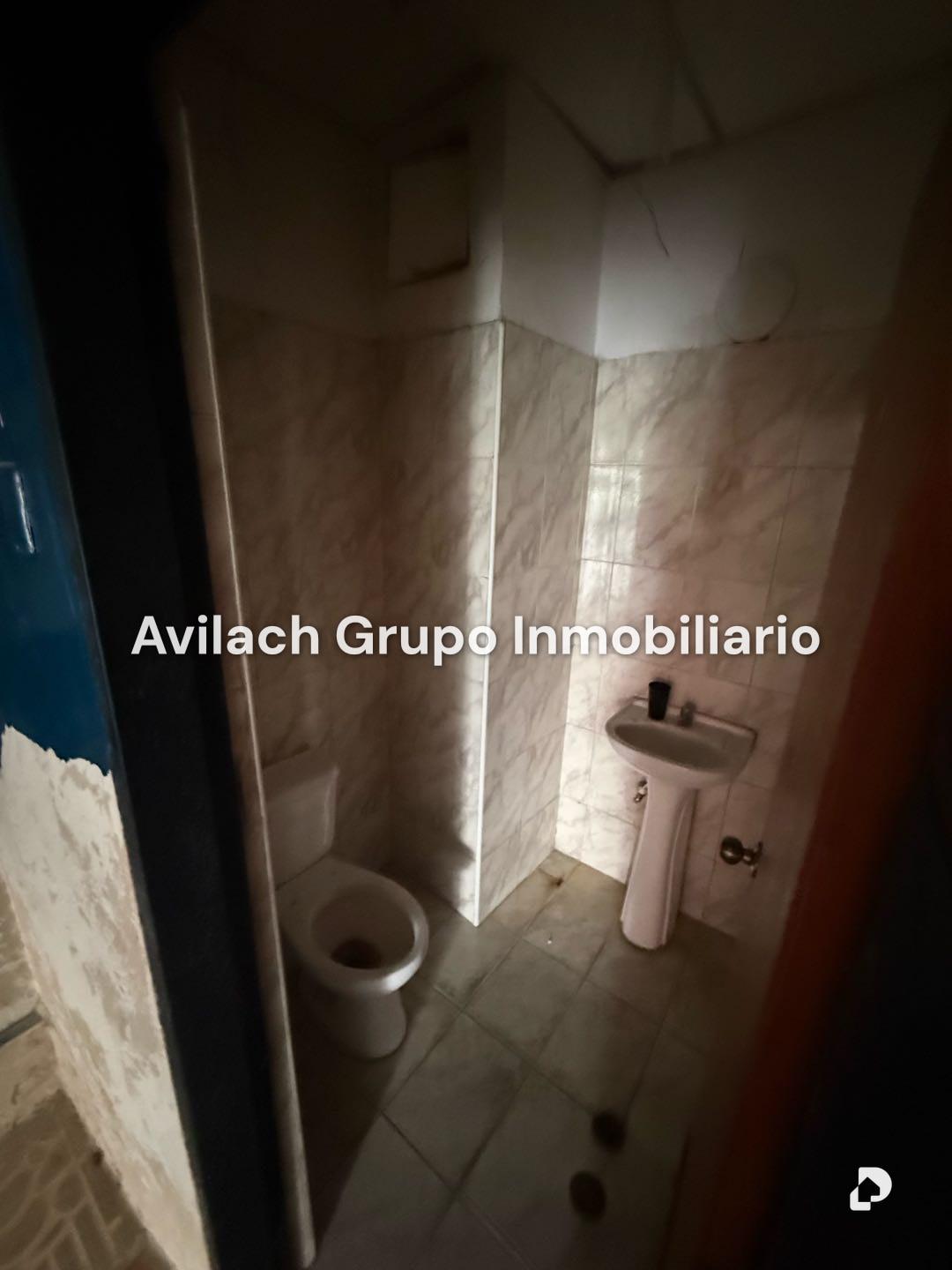 Local comercial en Zona Ind. Municipal, Valencia – 5