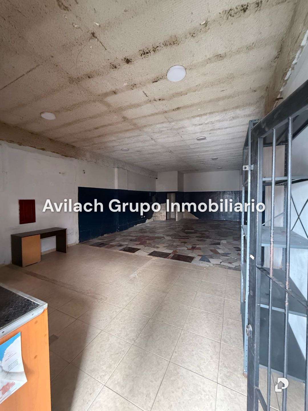 Local comercial en Zona Ind. Municipal, Valencia – 3