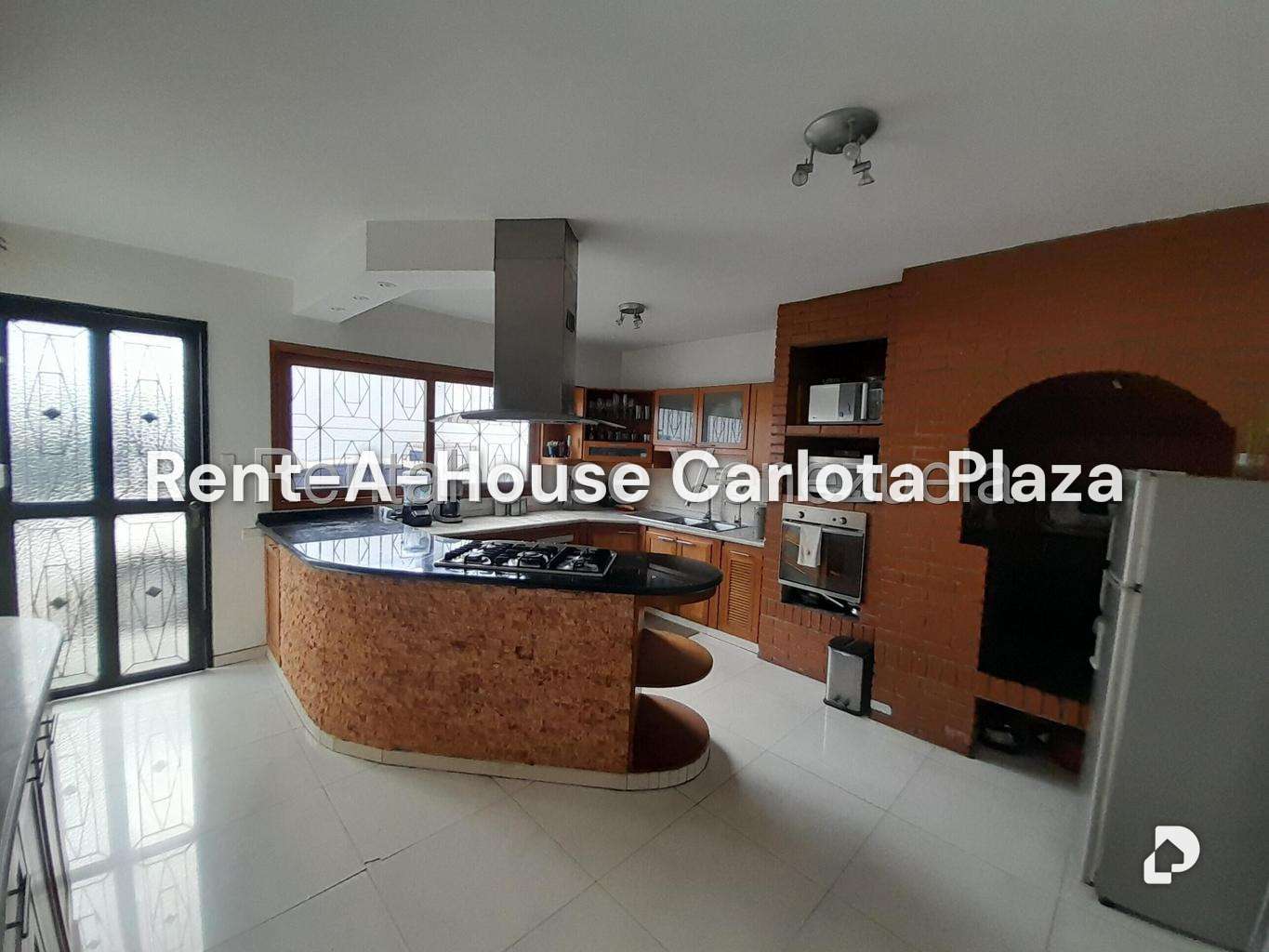 Casa en Colinas de Bello Monte, Caracas – 28