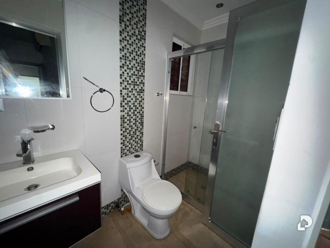Townhouse en Naguanagua Centro, Valencia – 5
