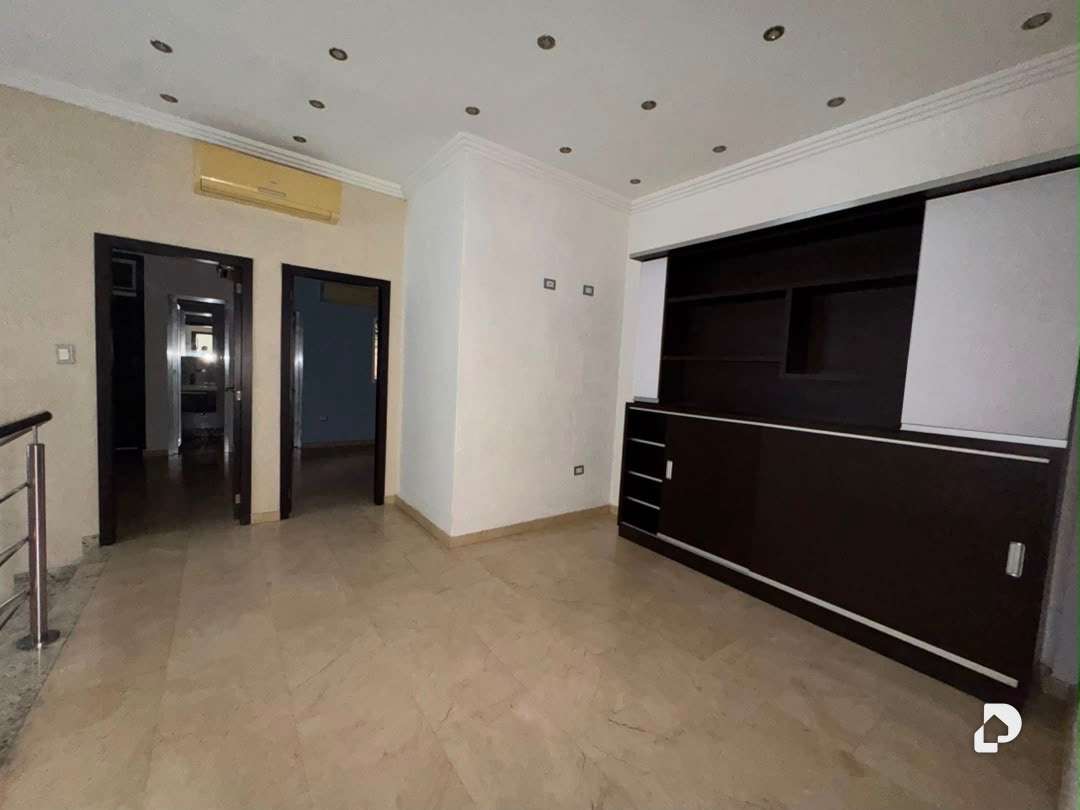 Townhouse en Naguanagua Centro, Valencia – 4