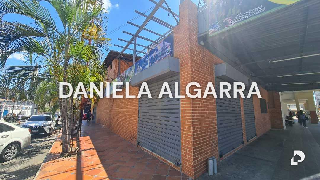 Local comercial en Av. Bolívar Norte, Valencia – 3