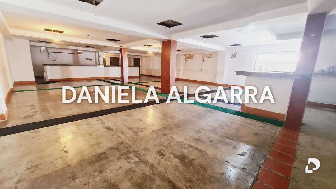 Local comercial en Av. Bolívar Norte, Valencia – 10