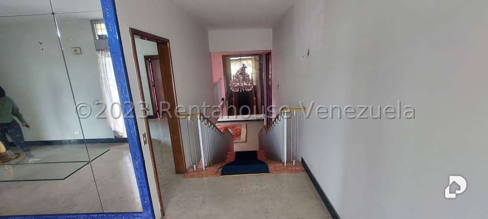 Casa en Alta Florida, Caracas – 8