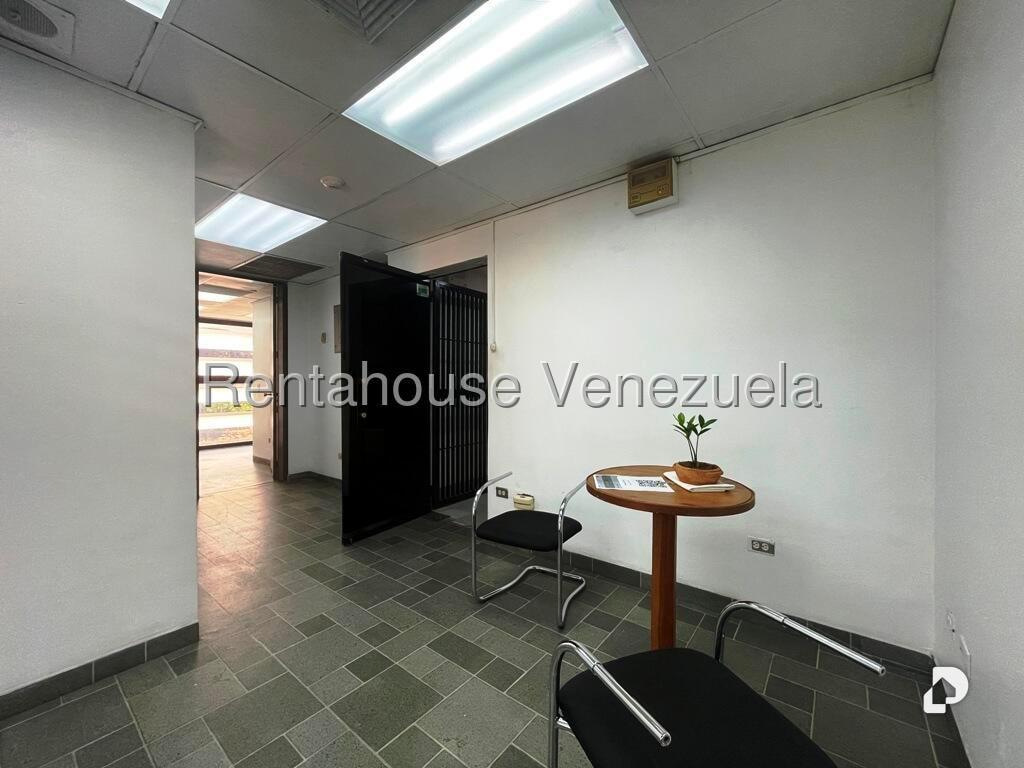 Office in Los Samanes, Caracas – 3