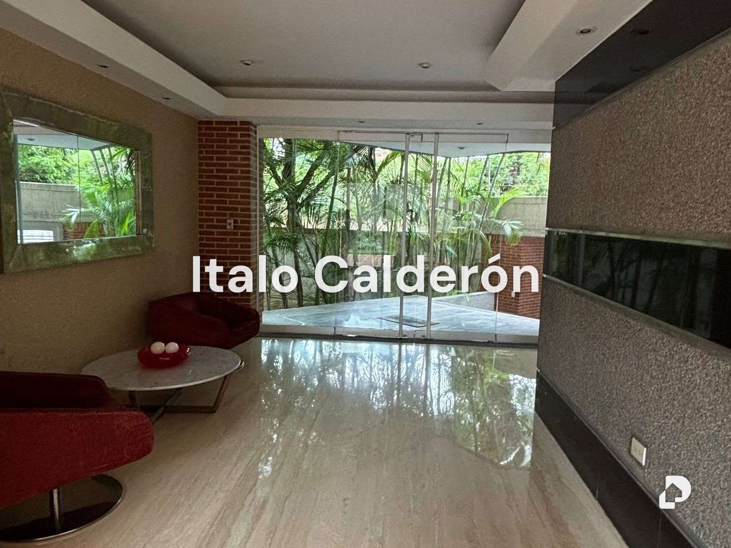 Apartamento en El Rosal, Caracas – 12