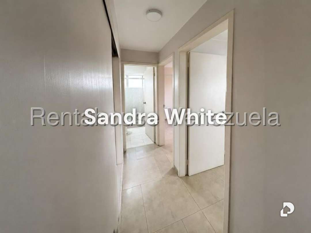 Apartamento en Terrazas del Club Hípico. 27-3897, Caracas – 11