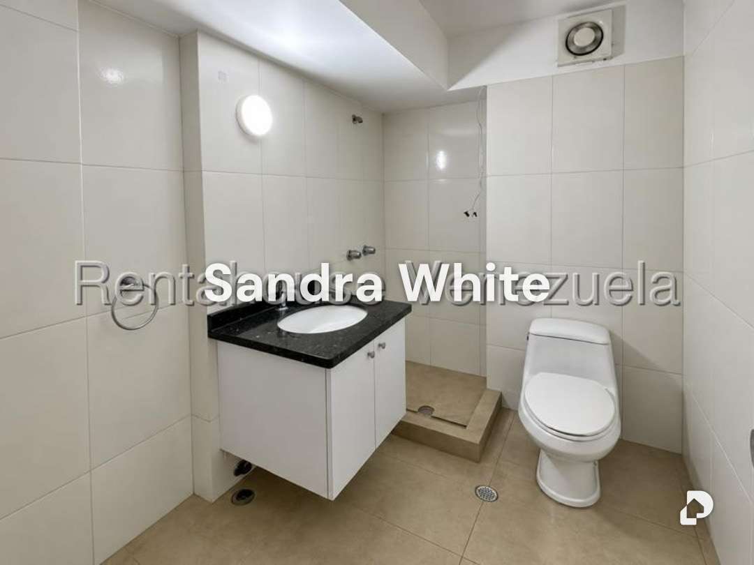 Apartamento en Terrazas del Club Hípico. 27-3897, Caracas – 5