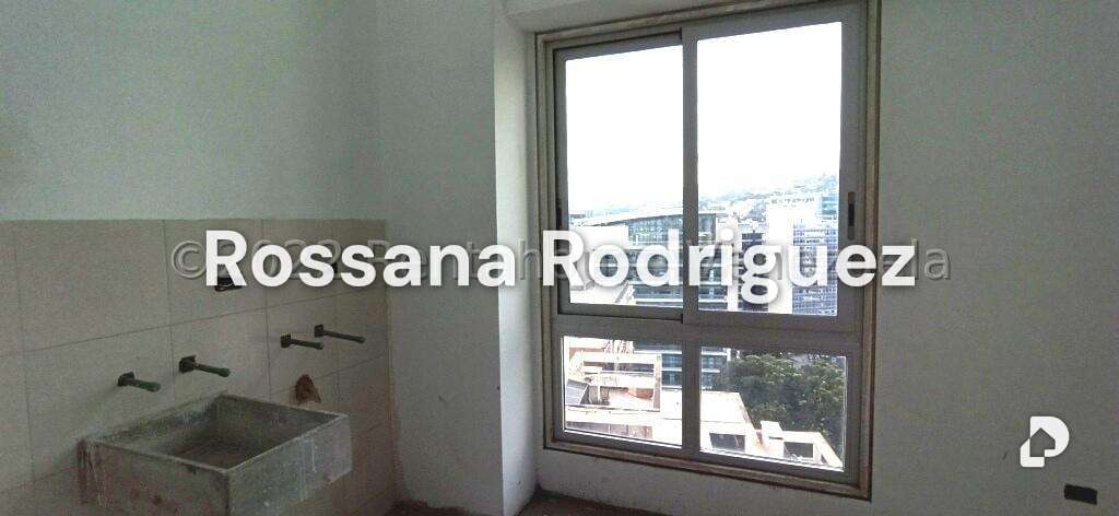 Apartamento en Campo Alegre, Caracas – 13