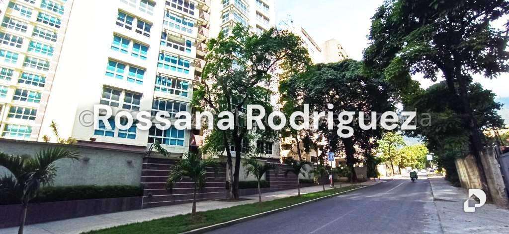 Apartamento en Campo Alegre, Caracas – 30