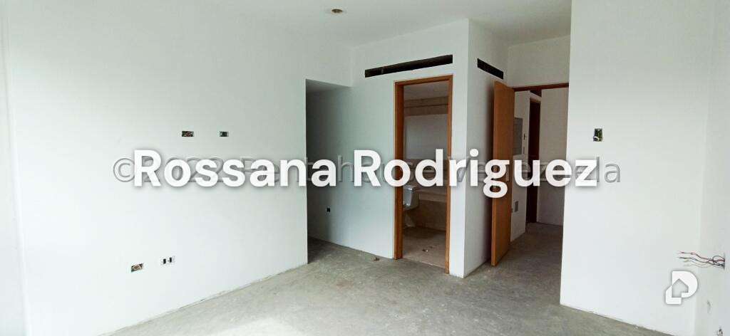 Apartamento en Campo Alegre, Caracas – 22
