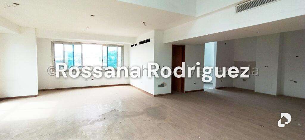 Apartamento en Campo Alegre, Caracas – 10