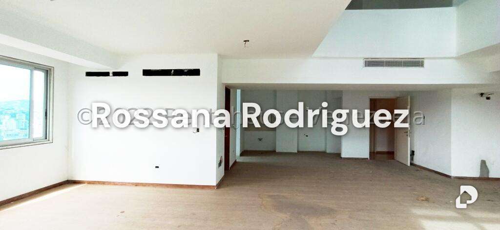 Apartamento en Campo Alegre, Caracas – 12