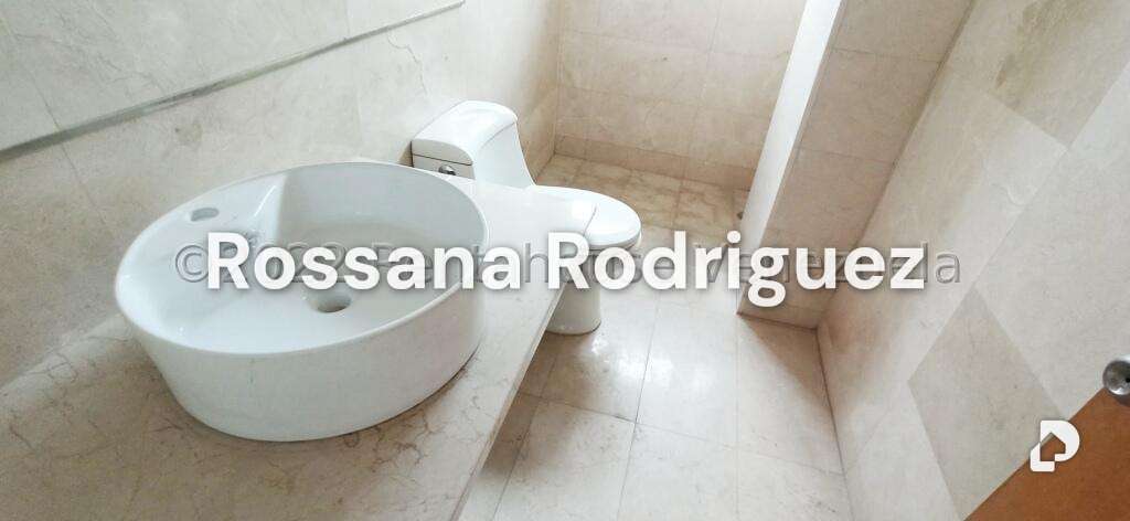 Apartamento en Campo Alegre, Caracas – 20