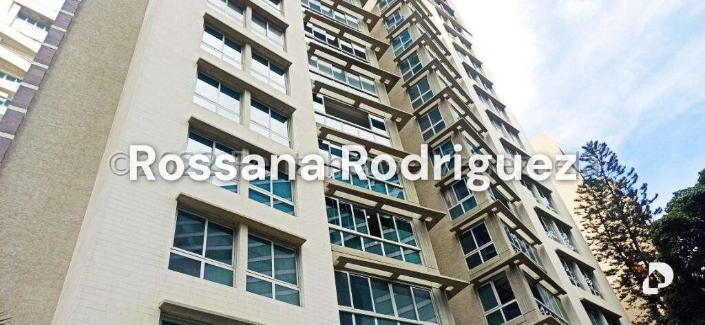 Apartamento en Campo Alegre, Caracas – 1