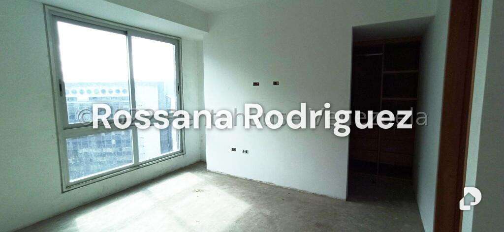 Apartamento en Campo Alegre, Caracas – 21
