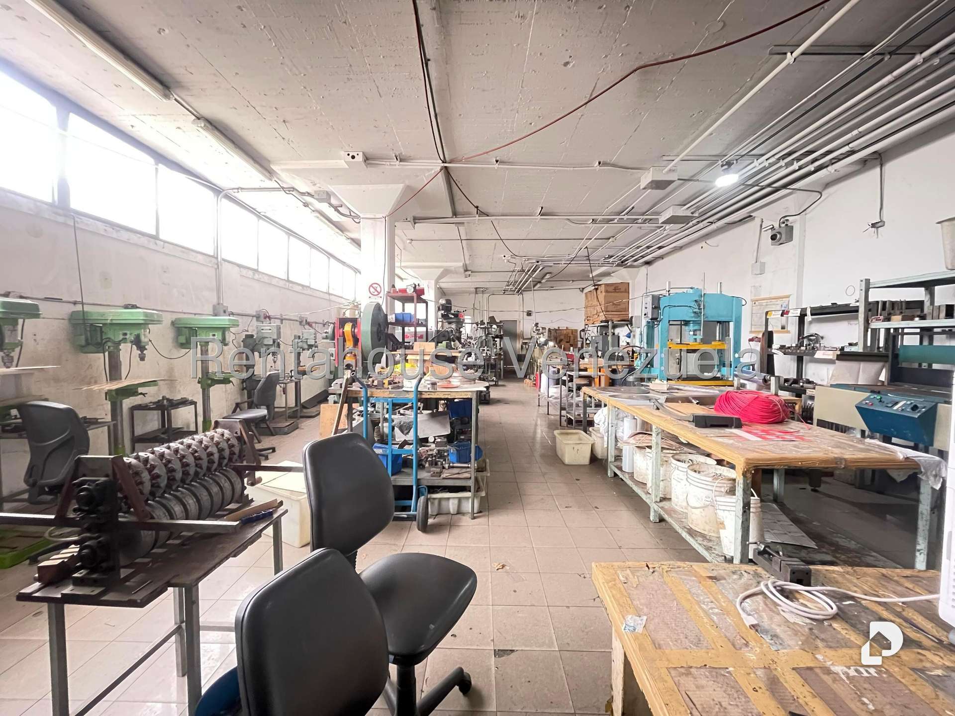 Local comercial en Los Ruices, Caracas – 14