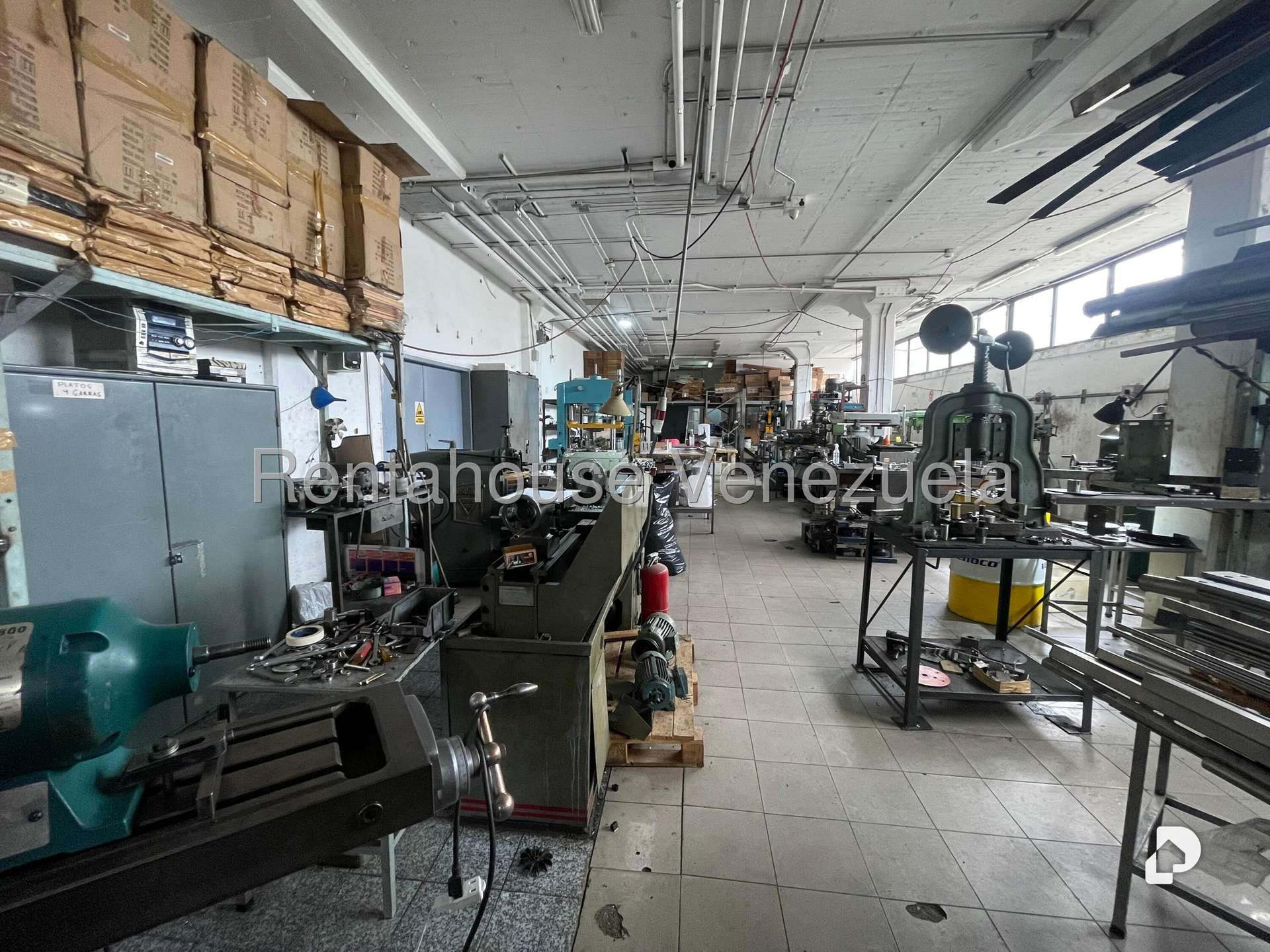 Local comercial en Los Ruices, Caracas – 17