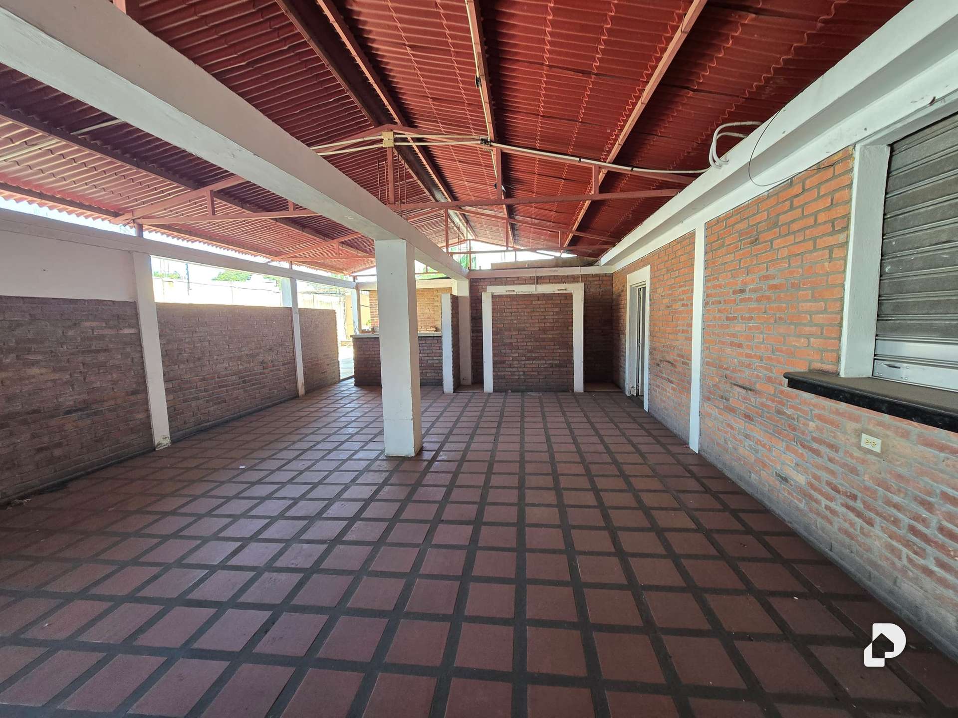Local comercial en La Coromoto, San Francisco – 3