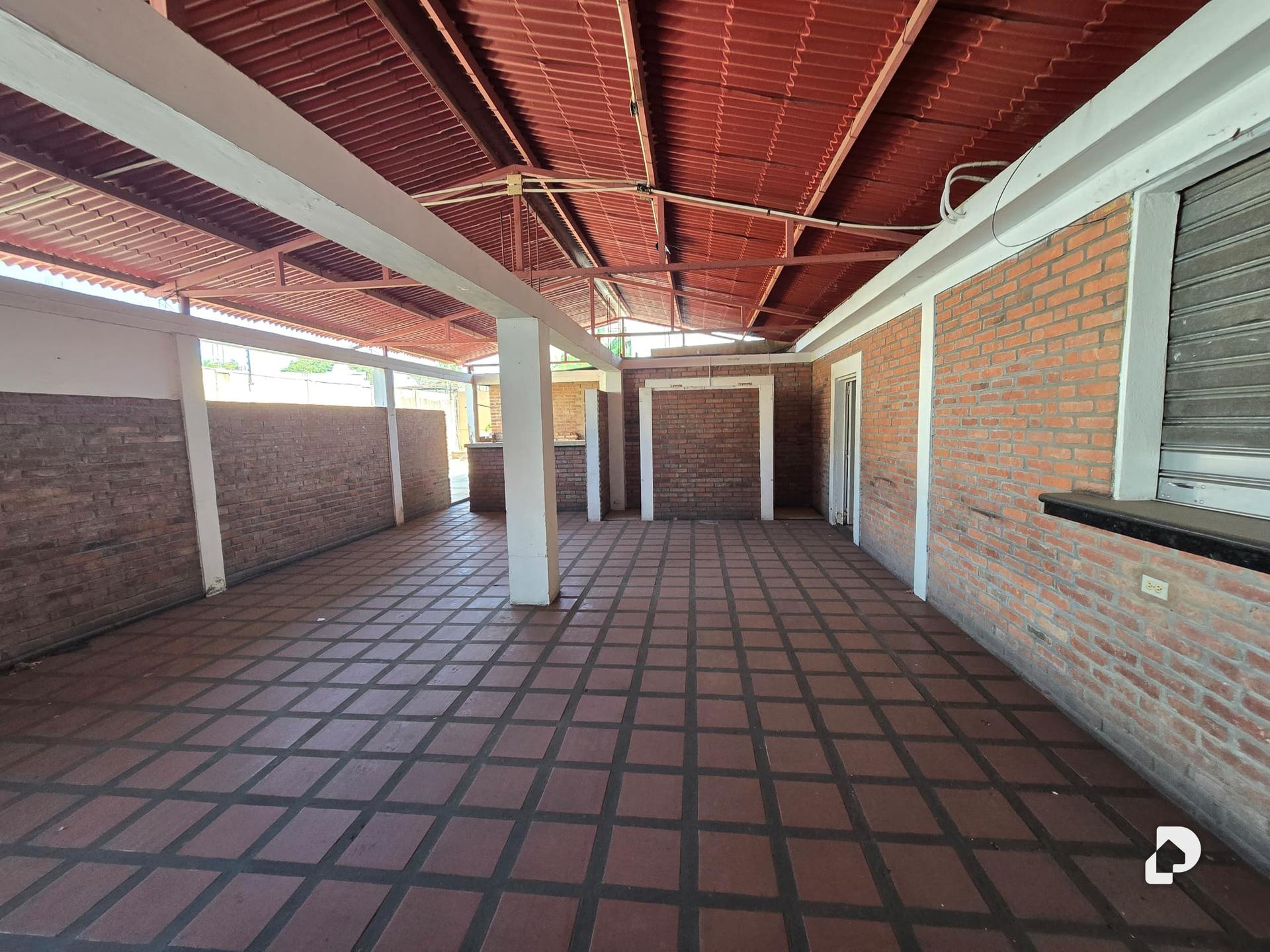 Local comercial en La Coromoto, San Francisco – 3