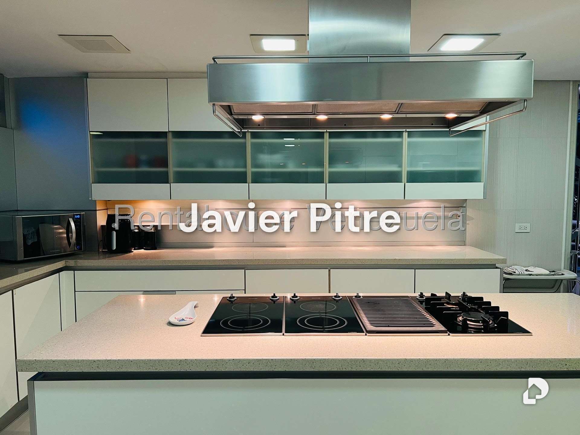 Apartamento en La Castellana, Caracas – 11