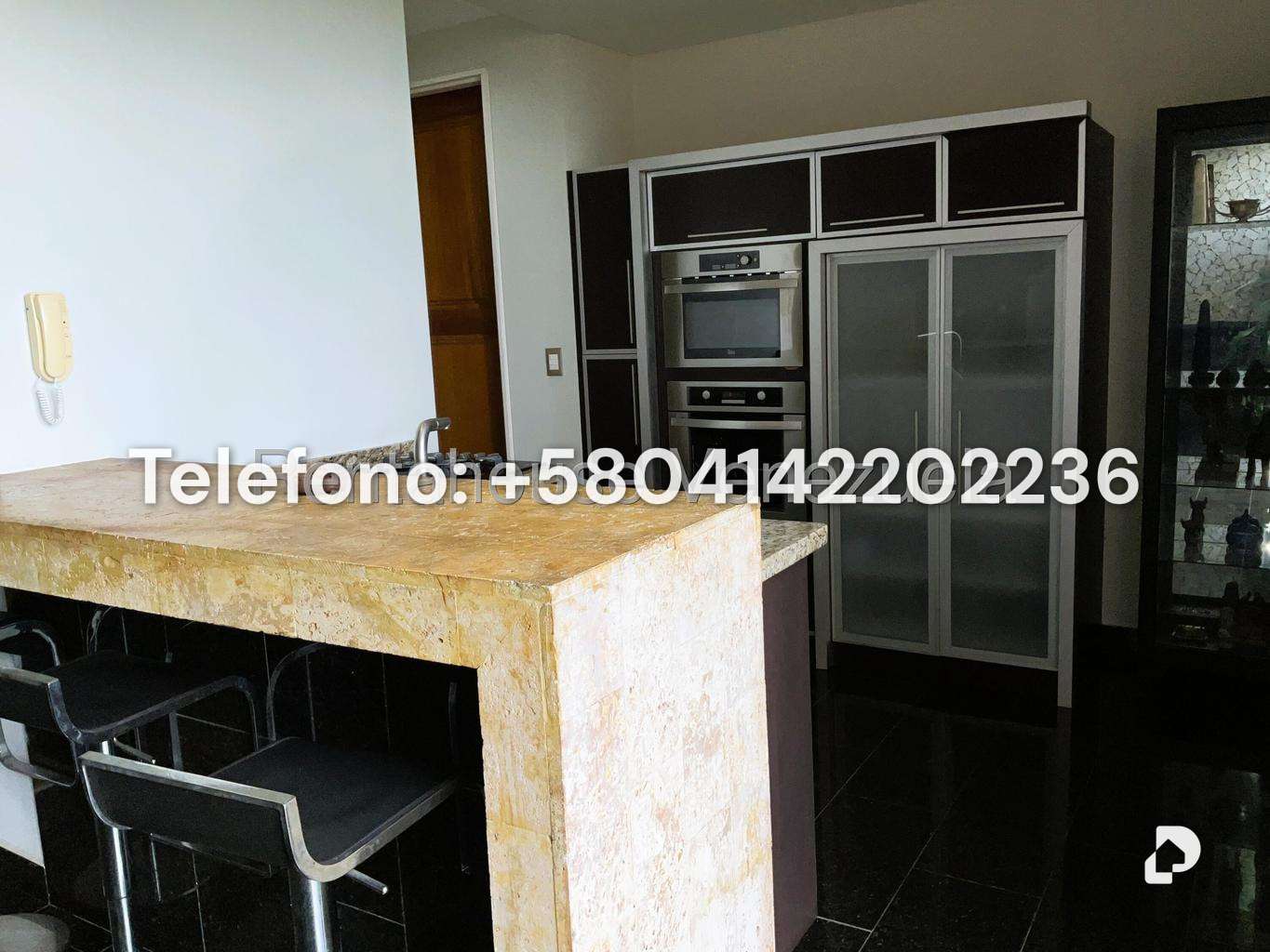 Casa en Los Naranjos (del Cafetal), Caracas – 24