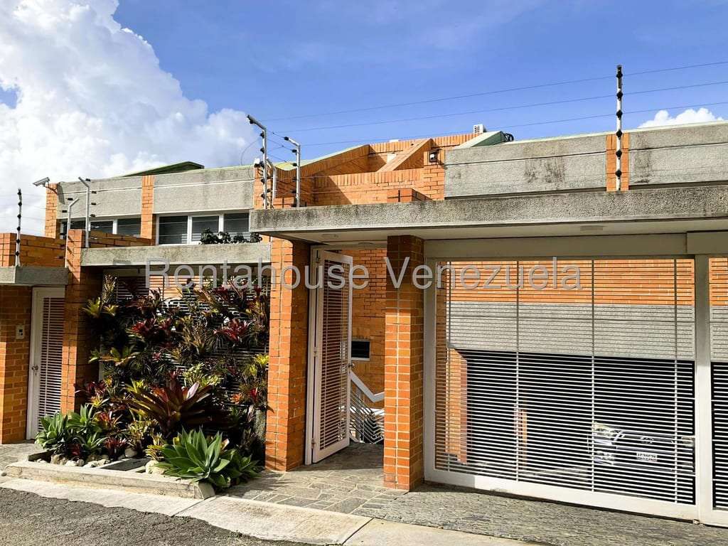 Casa en Los Naranjos (del Cafetal), Caracas - 1