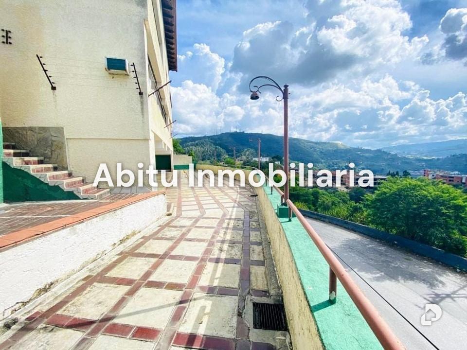 Casa en Los Naranjos (del Cafetal), Caracas – 2