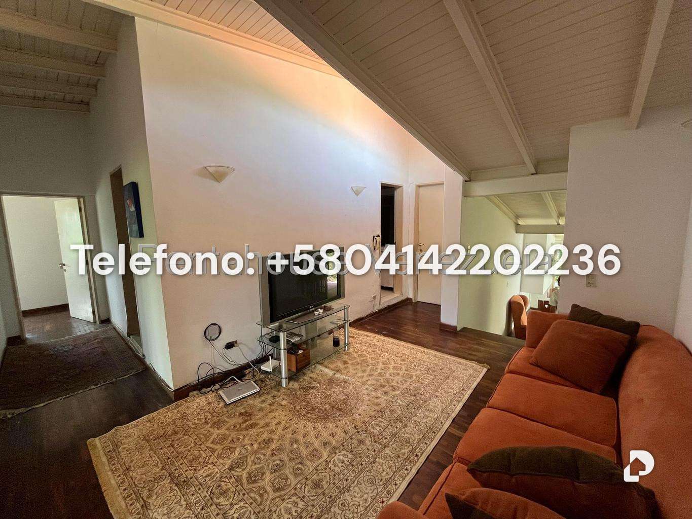 Casa en Prados del Este, Caracas – 29