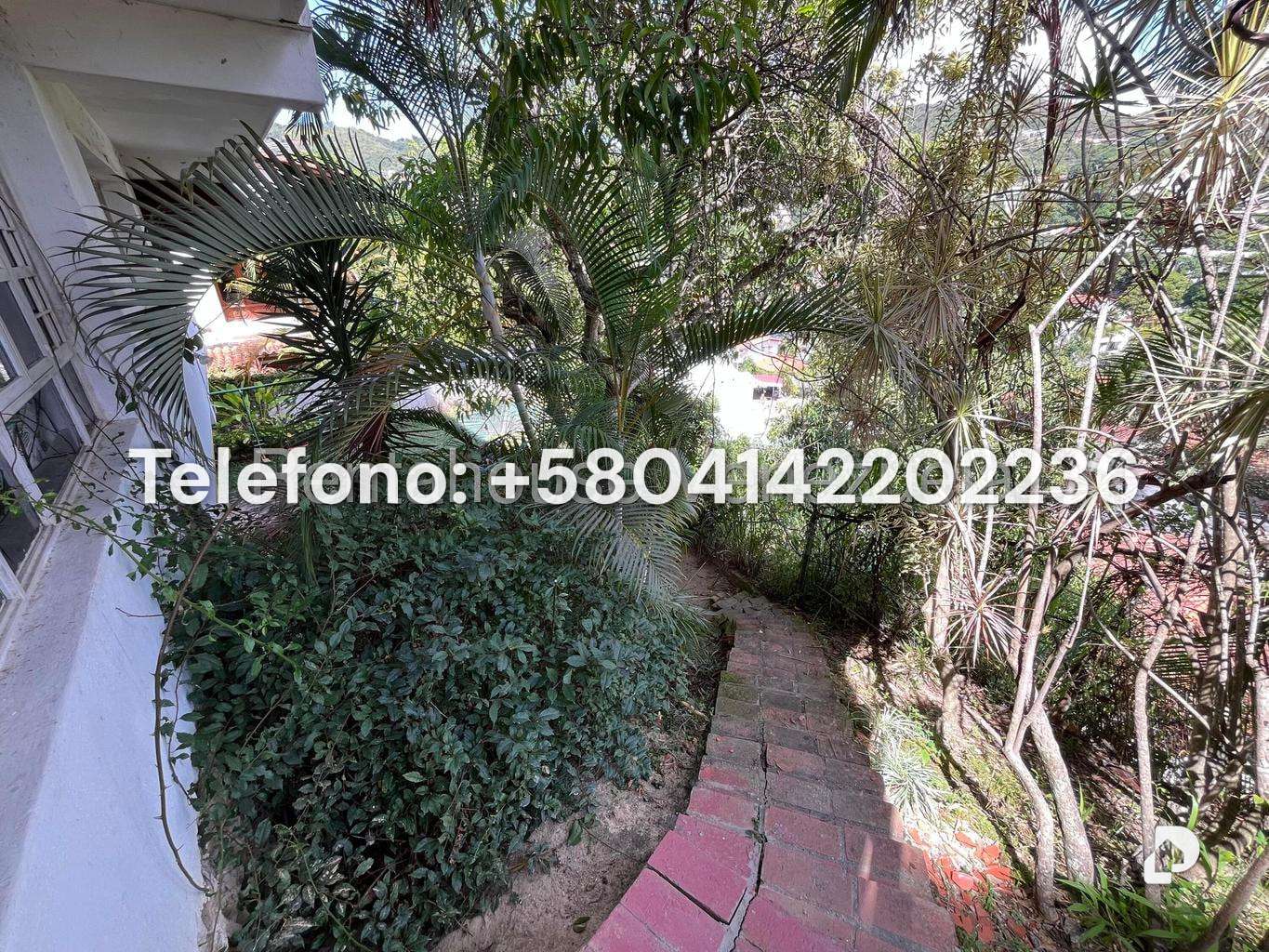 Casa en Prados del Este, Caracas – 23