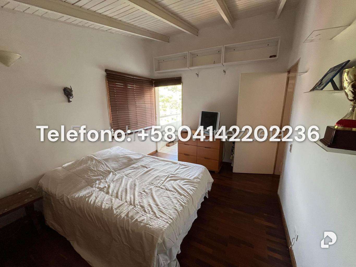 Casa en Prados del Este, Caracas – 35