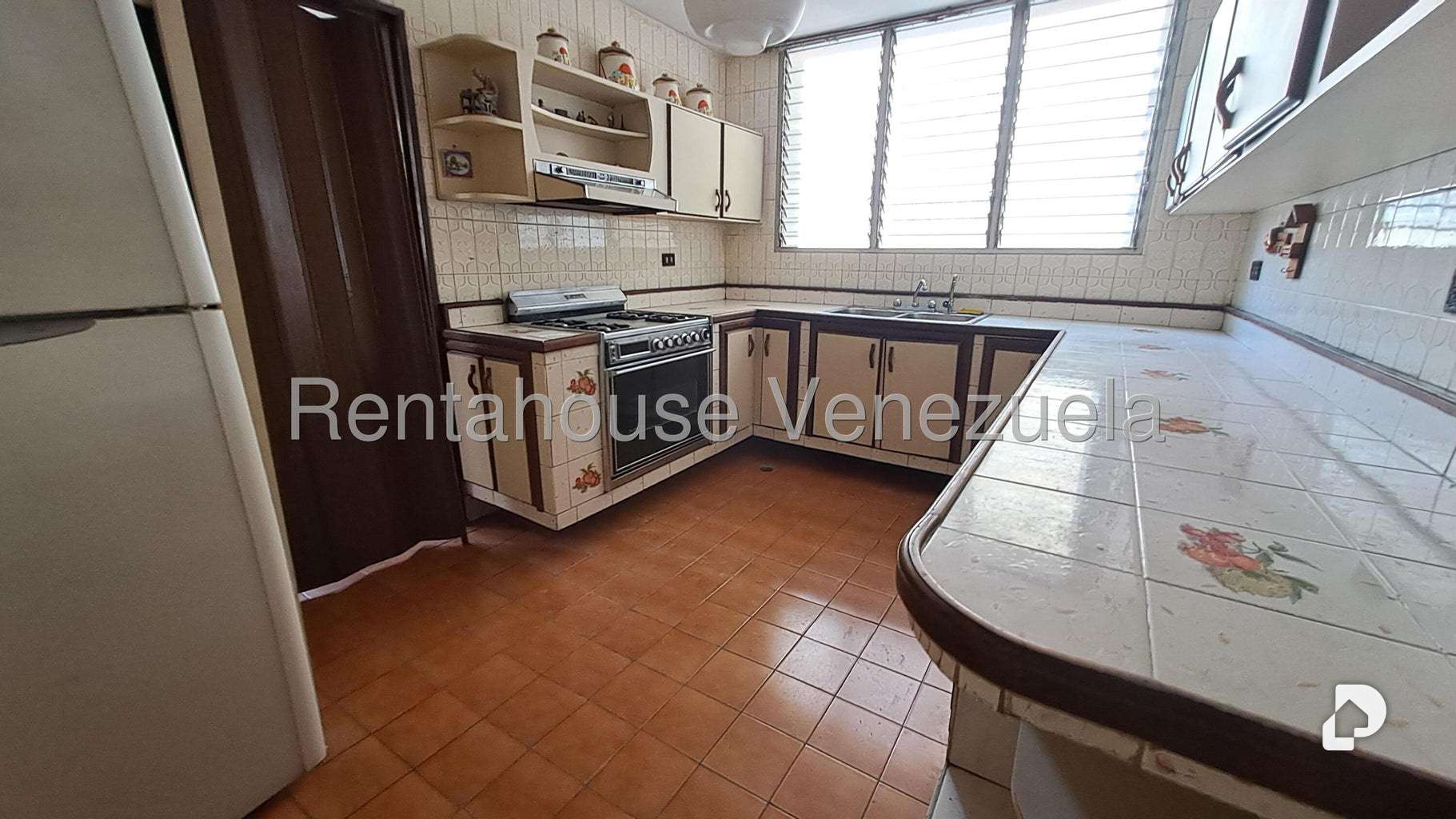 Apartamento en La Urbina, Caracas – 17