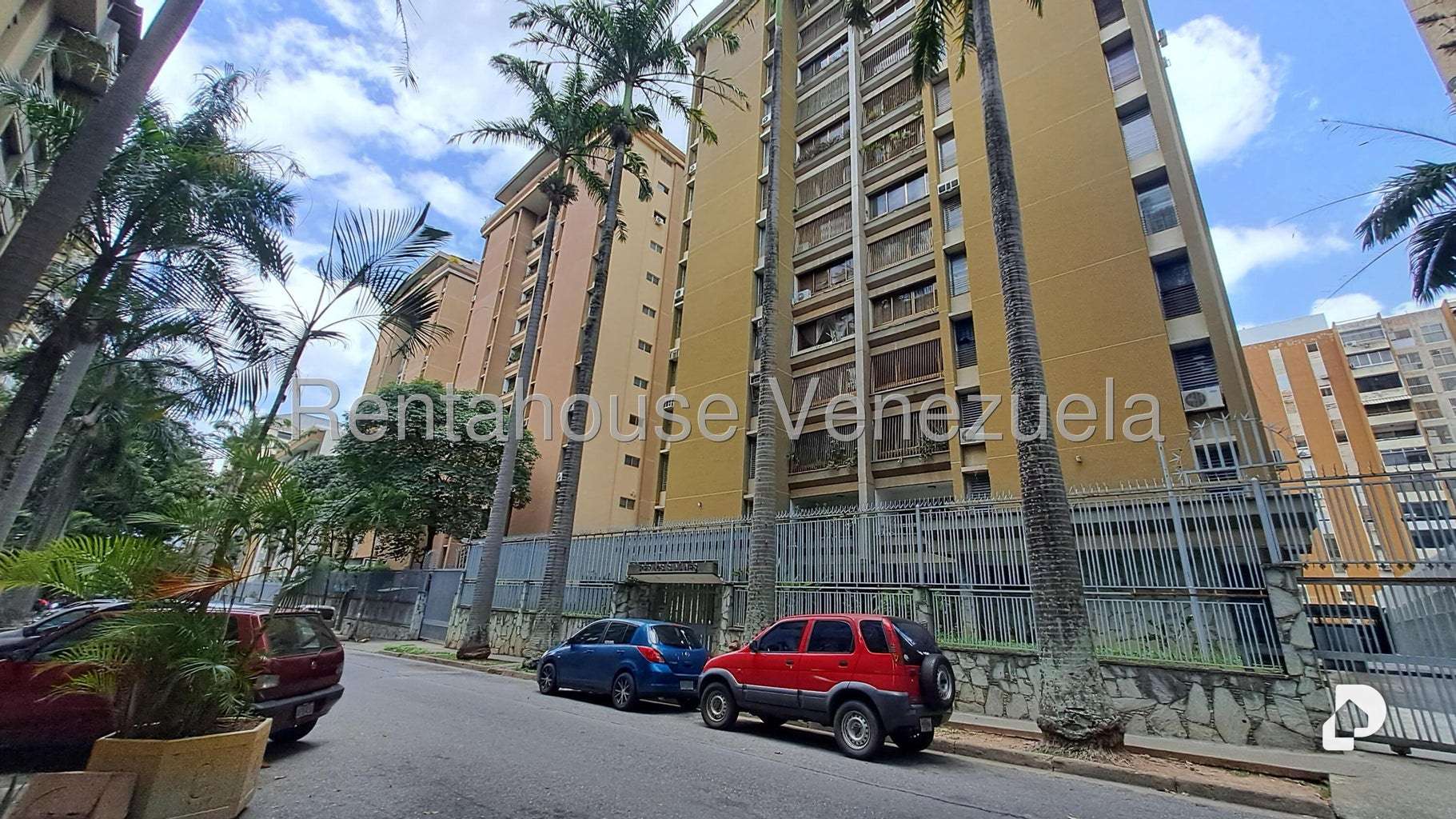 Apartamento en La Urbina, Caracas – 24