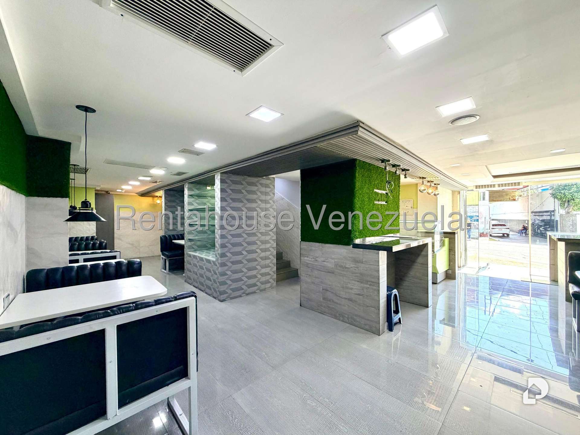 Local comercial en La Florida, Caracas – 6