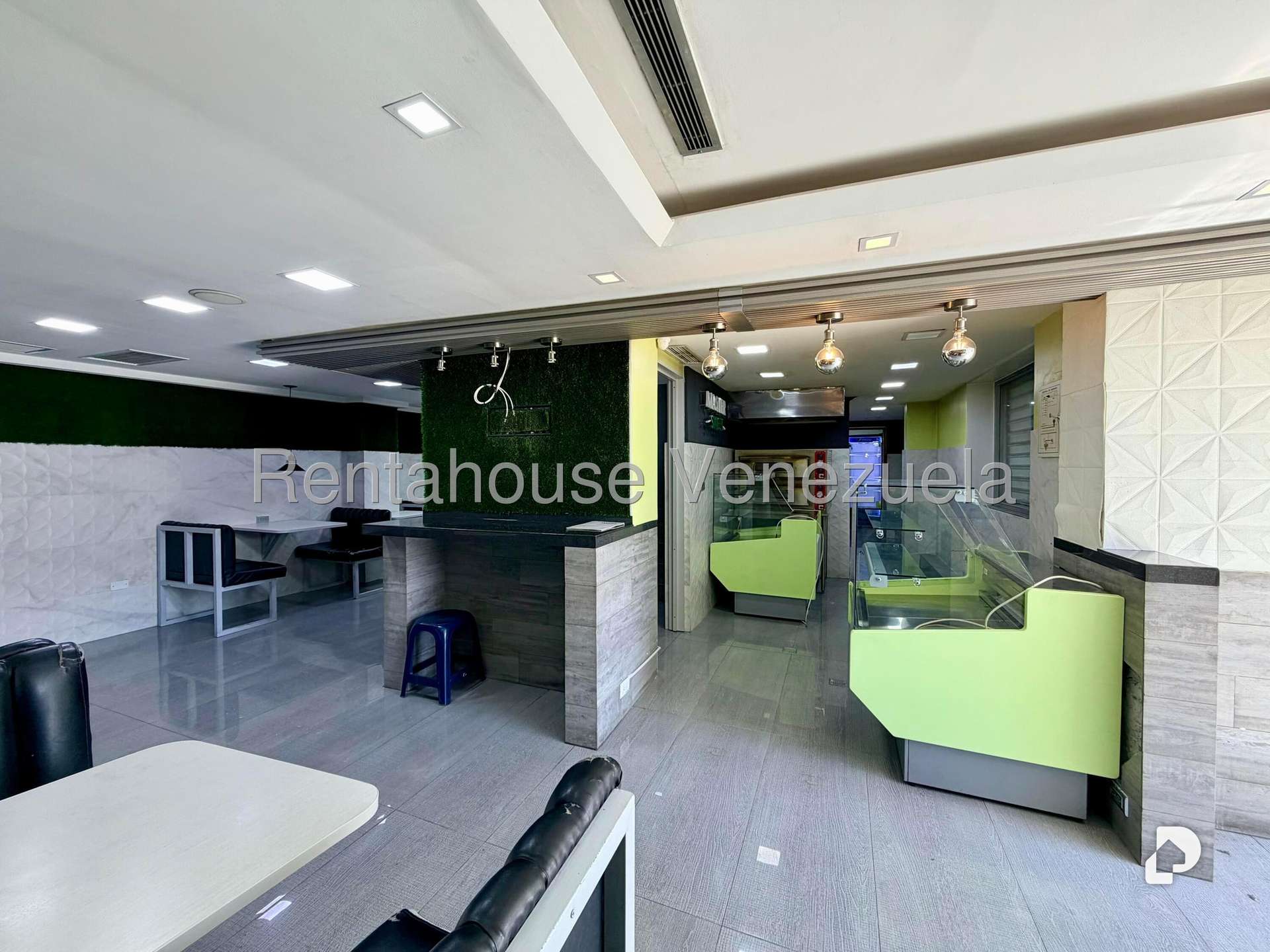 Local comercial en La Florida, Caracas – 5