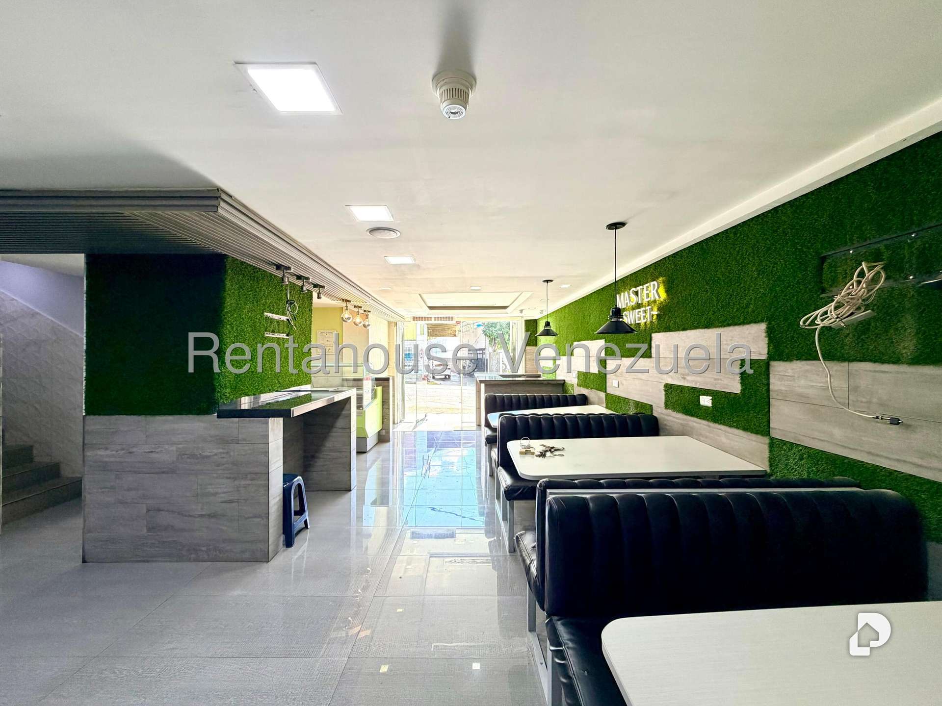 Local comercial en La Florida, Caracas – 7