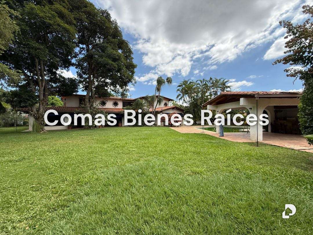 House in Country Club, Caracas – 4