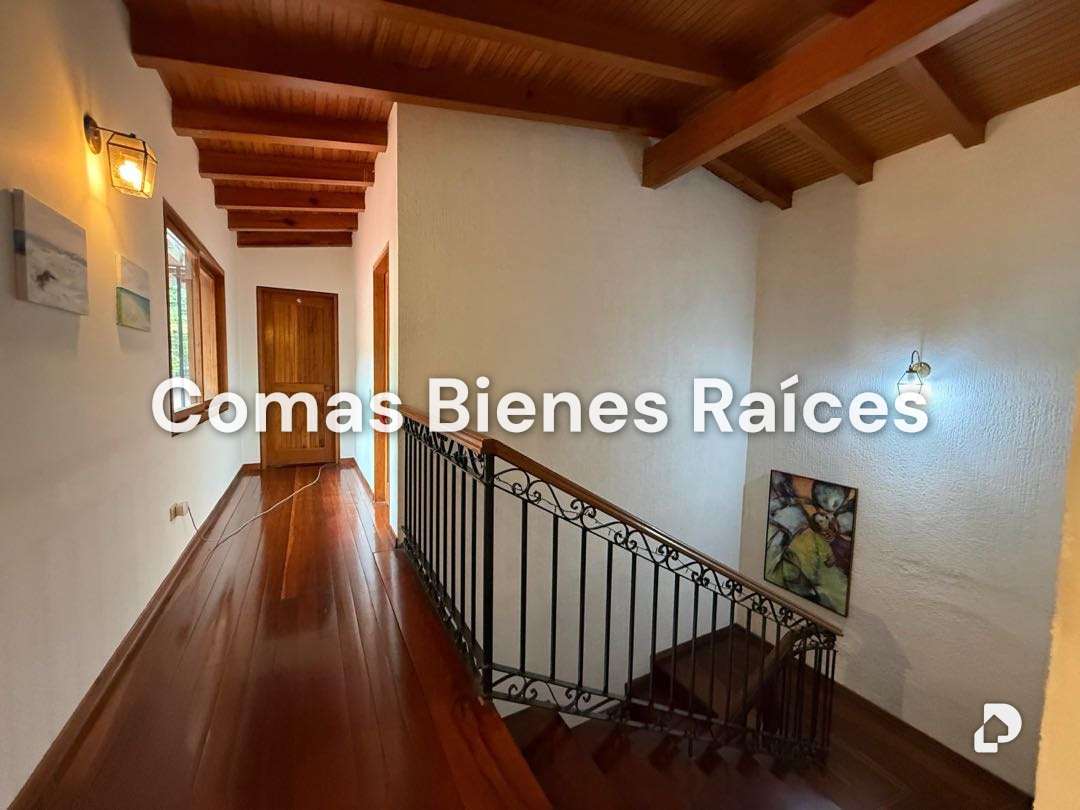 House in Country Club, Caracas – 14