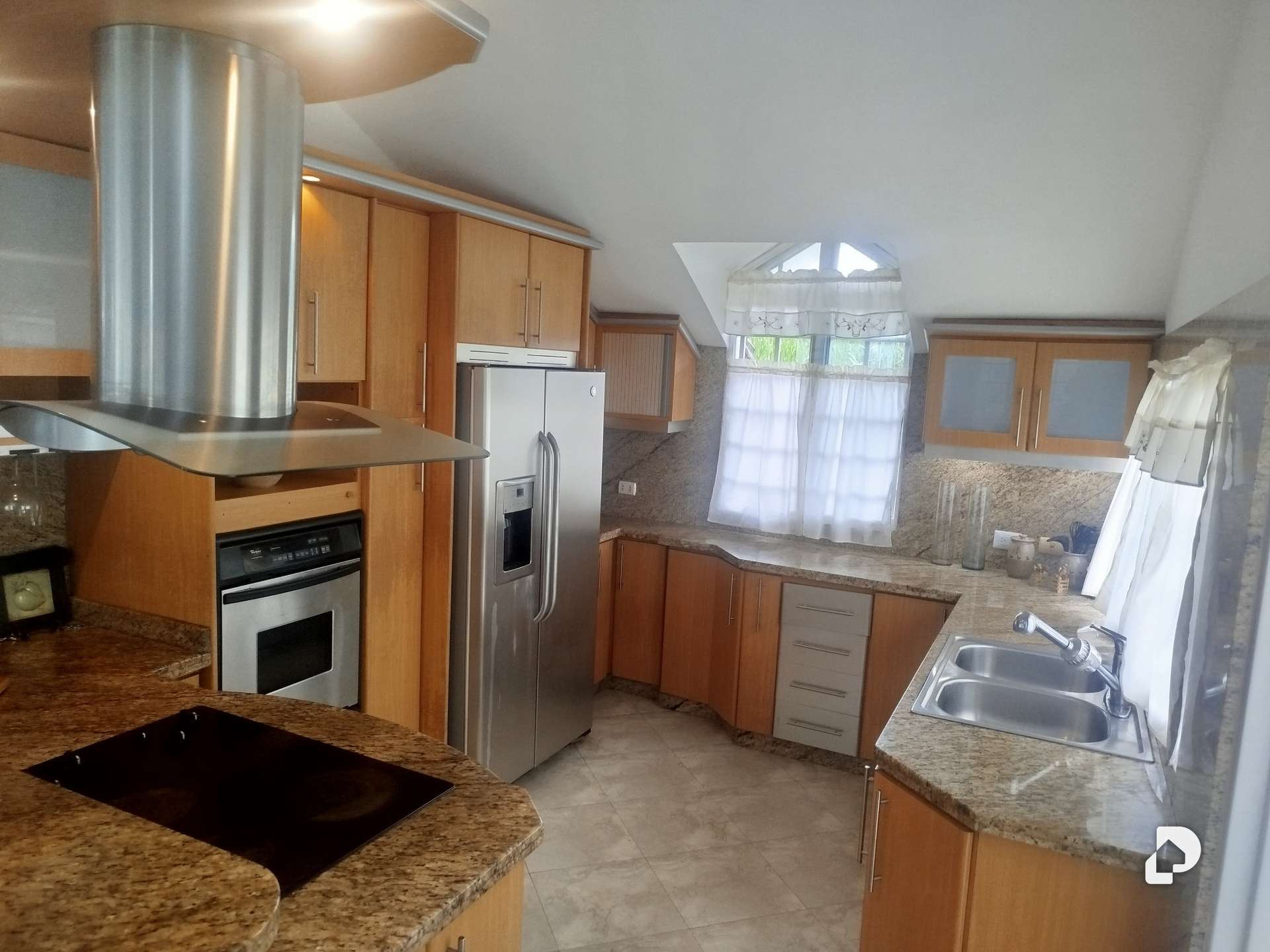 Casa en San Antonio de Los Altos – 10