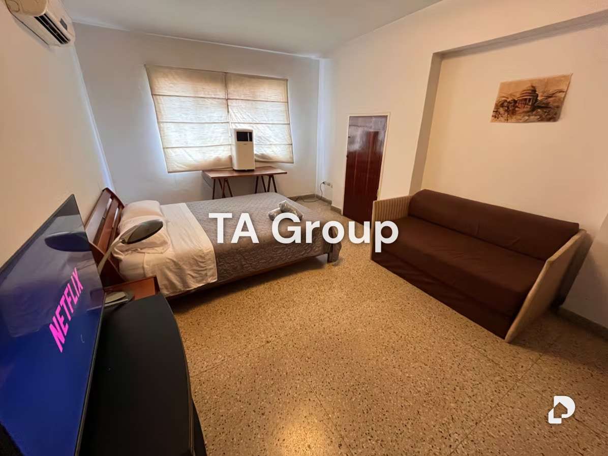Apartamento en Los Palos Grandes, Caracas – 16