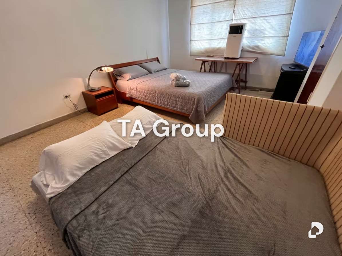 Apartamento en Los Palos Grandes, Caracas – 11