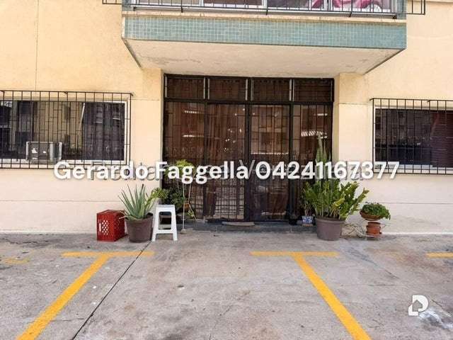 Apartamento en Santa Mónica, Caracas – 11