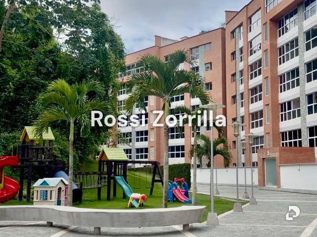 Apartamento en La Boyera, Caracas – 1